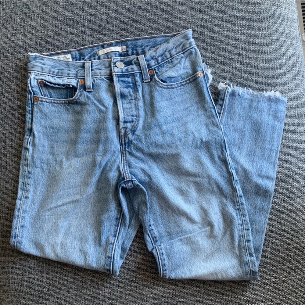 Levi’s Wedgie Jeans